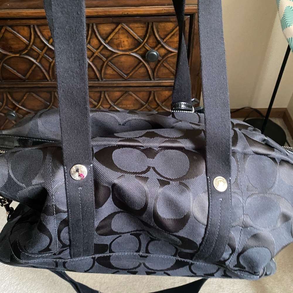 Women’s Coach duffle